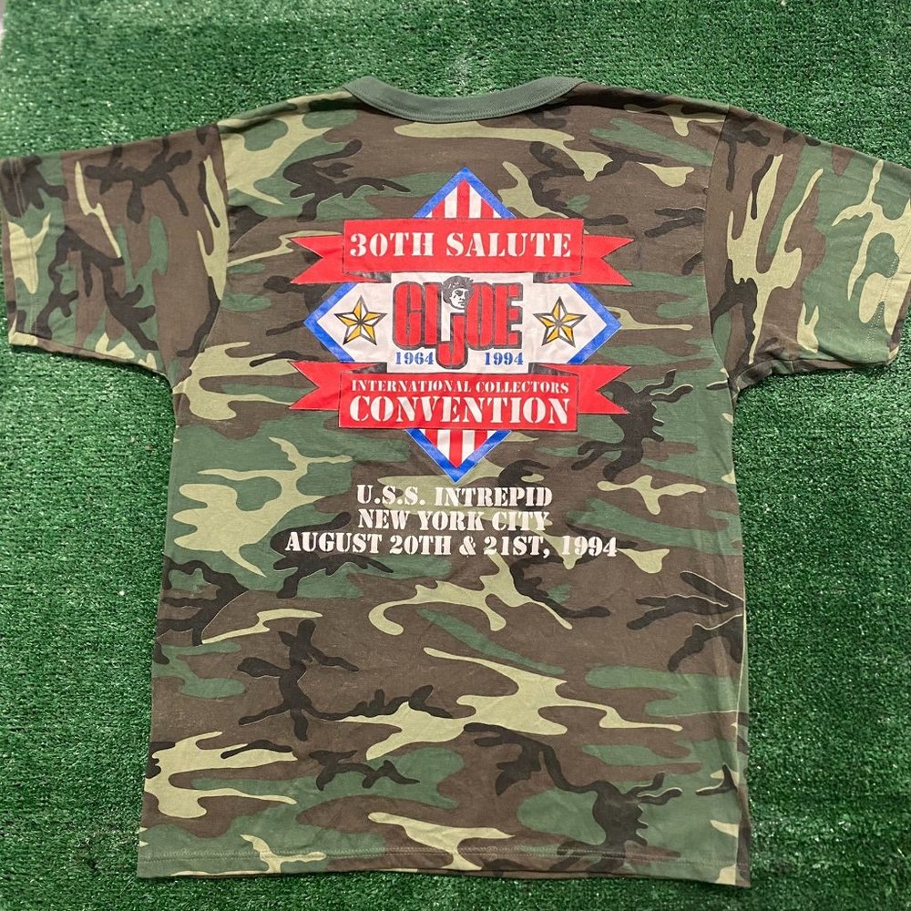 Vintage 90s G.I. Joe Convention Officer's Club T-Shirt M81 Woodland Camo L Army